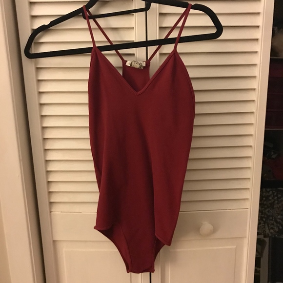 Maroon Ribbed Bodysuit - Picture 2 of 5
